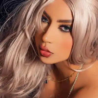 CourtneyLou LiveJasmin Cam Show